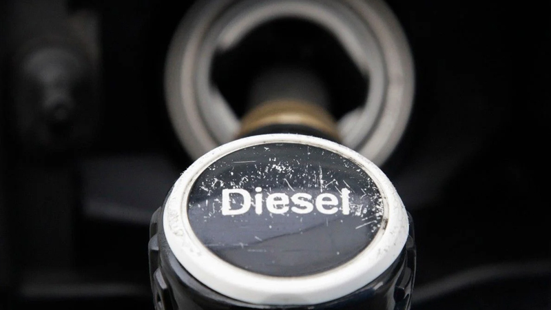 Yaxın Şərqdə müharibə Asiya bazarlarını iflic edib: Ölkələr dizel qıtlığından əziyyət çəkir