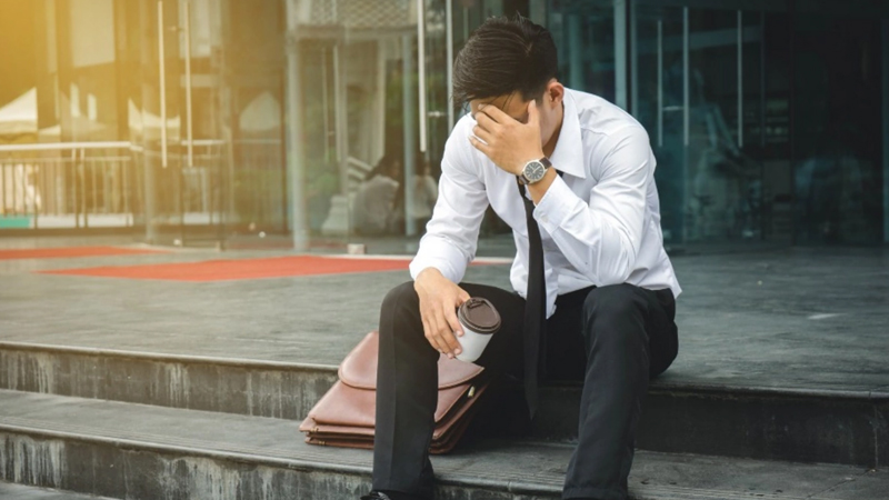 Bu şəxslər məcburi işdən çıxarılacaq