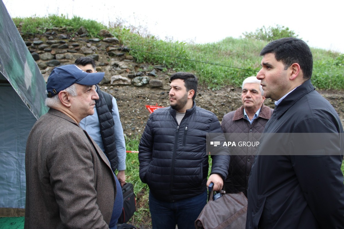 Ermənistanın vətəndaş cəmiyyətinin nümayəndələri Azərbaycana gəldi (FOTO)