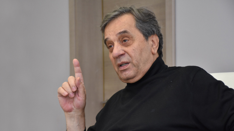 Xalq artistindən rüşvət iddialarına reaksiya