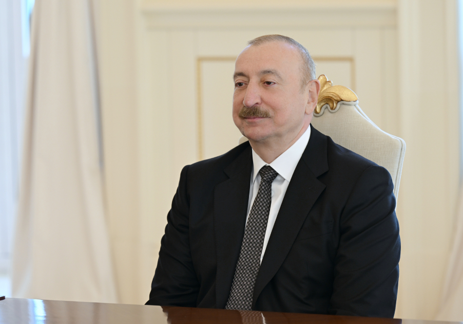 İlham Əliyev xarici qonaqlarla görüşlər keçirdi (YENİLƏNİB)
