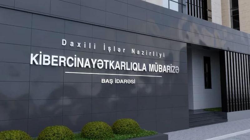 Bankların adından kiberdələduzluq etməkdə şübhəli bilinən şəxslər saxlanıldı (VİDEO)