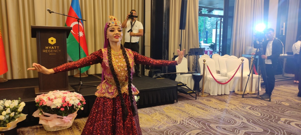 Bişkekdə 28 May-Müstəqillik Günü münasibətilə rəsmi qəbul təşkil olundu (FOTO)