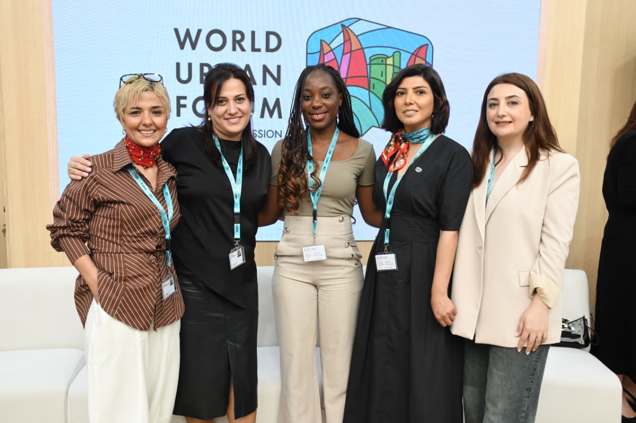 WUF13 çərçivəsində “Uşaq və şəhər” paneli keçirildi: Uşaqlar danışdı, böyüklər dinlədi (FOTOLAR)