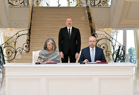 Prezident İlham Əliyev BMT-nin Məskunlaşma Proqramının icraçı direktorunu qəbul etdi (FOTO)
