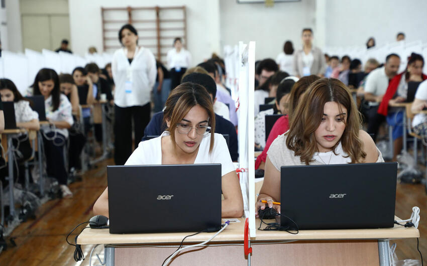 Müəllimlərin sertifikatlaşdırılması üzrə test imtahanının vaxtı açıqlandı