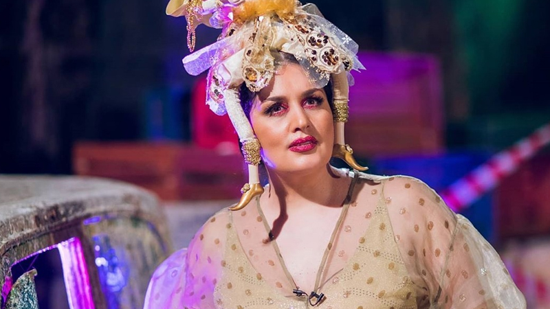 Elza Seyidcahanın yeni görünüşü müzakirələrə səbəb oldu (FOTO)