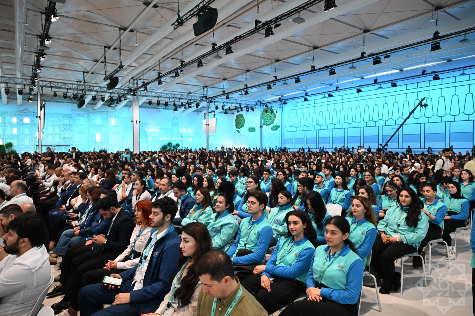 WUF13 başa çatdı: Bağlanış mərasimi keçirildi (FOTO)