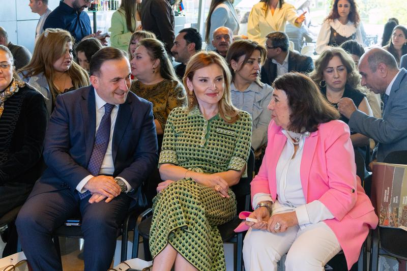 BP və TLM Azərbaycanda xalça sənətinə dair 3 kitabın təqdimatını etdi (FOTO)