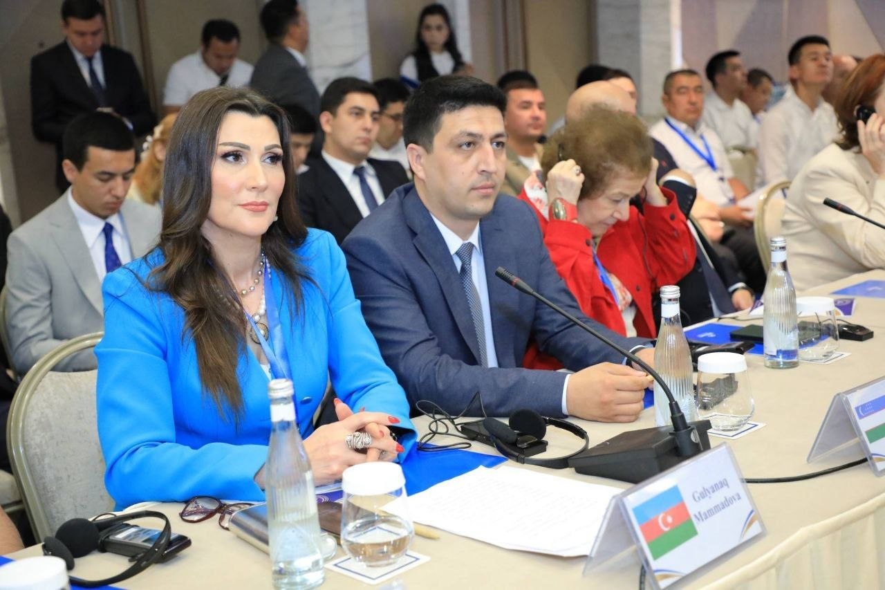 Humanitar Kolleclə Özbəkistanın nüfuzlu ali təhsil müəssisəsi arasında əməkdaşlıq memorandumu imzalandı