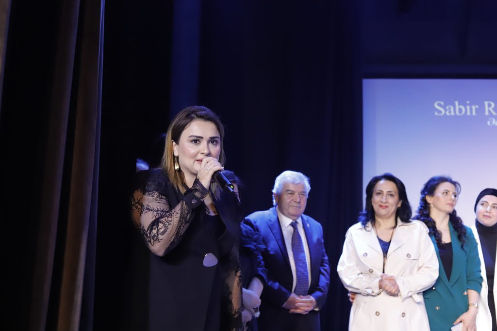 Şuşa Dövlət Teatrında Sabir Rüstəmxanlı poetik rüzgarı (FOTO)
