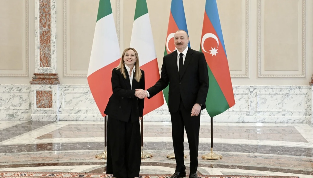 İlham Əliyevin Ciorcia Meloni ilə təkbətək görüşü keçirildi (YENİLƏNİB)