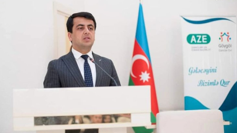 İcra başçısı müavinini işdən çıxardı