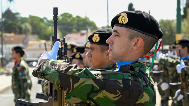 Aİ ölkəsi müdafiəyə rekord məbləğ ayırdı: 2026-da hərbi xərclər kəskin artır