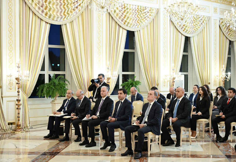 İlham Əliyev və Corcia Meloni mətbuata bəyanatlarla çıxış etdi (YENİLƏNİB)