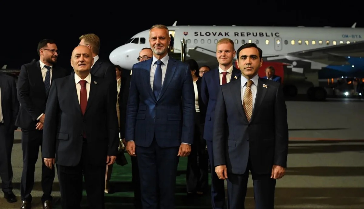 Rixard Raşi Azərbaycana rəsmi səfərə gəldi