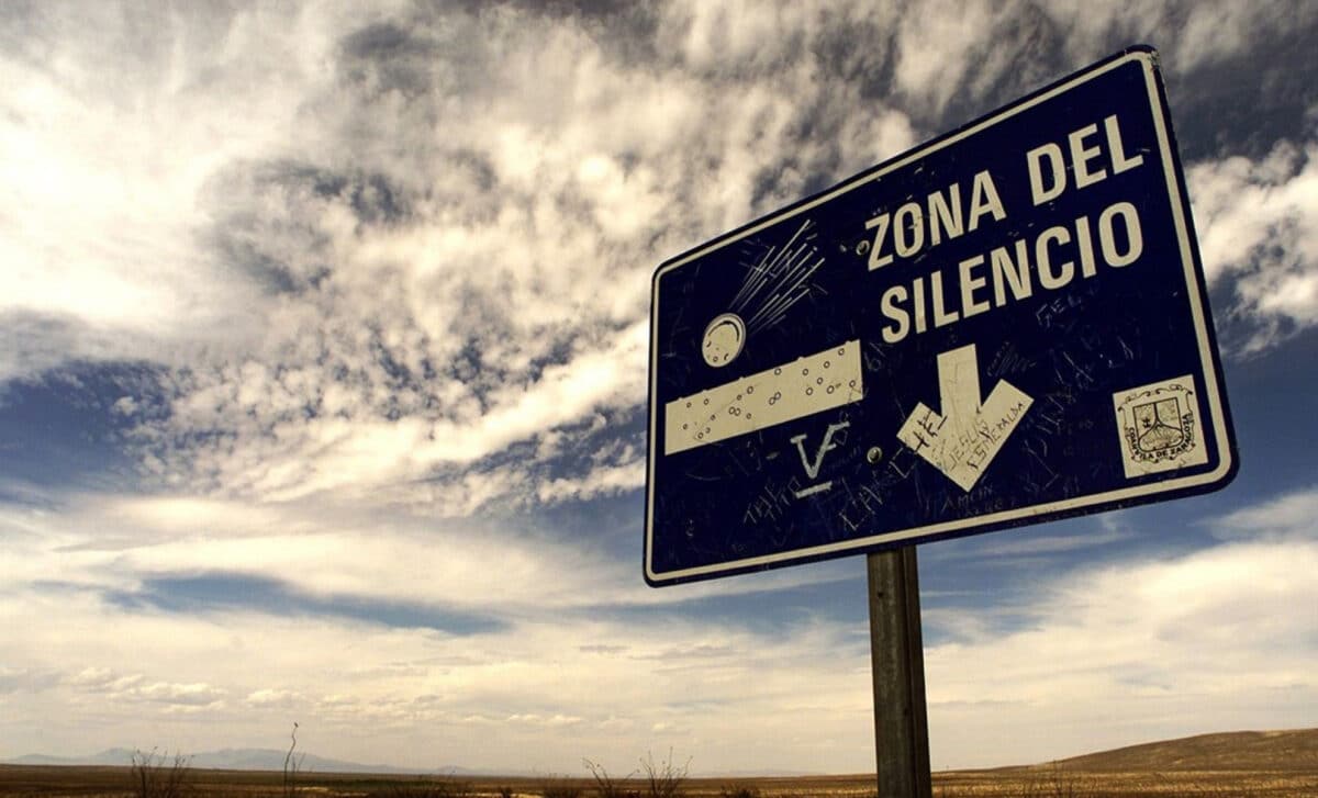 Səhrada radio siqnallarının yoxa çıxdığı 