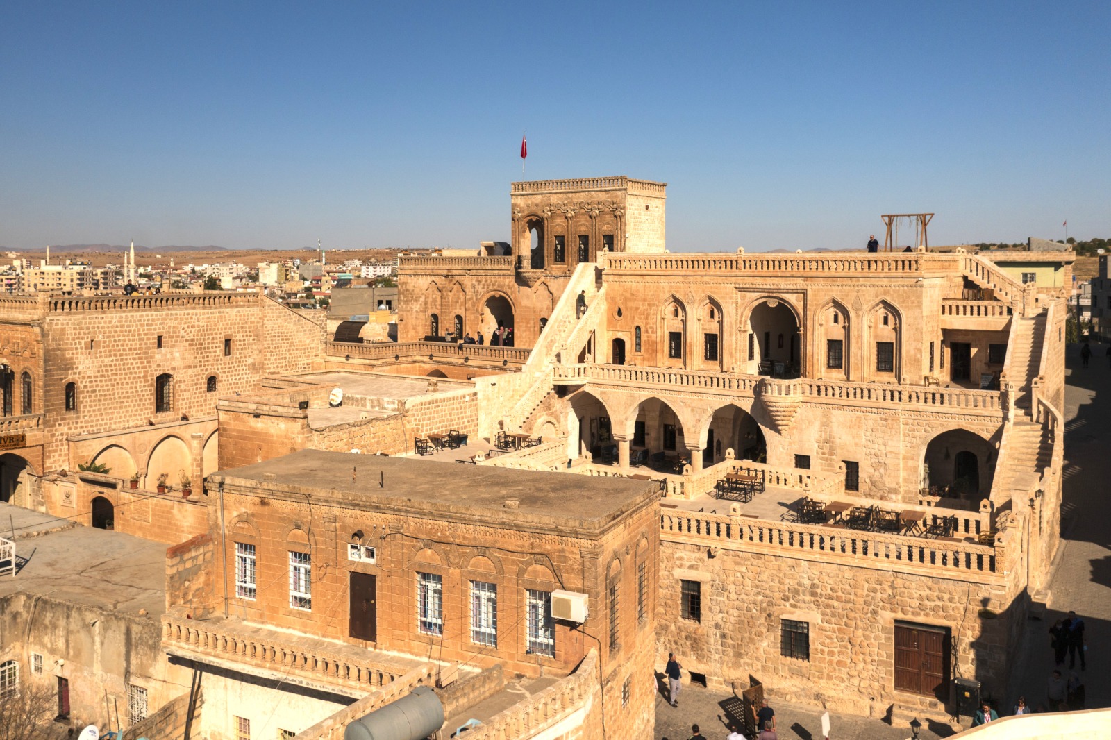 Mardin Bienalı 2026 qədim şəhəri qlobal sənət mərkəzinə çevirəcək (FOTO)