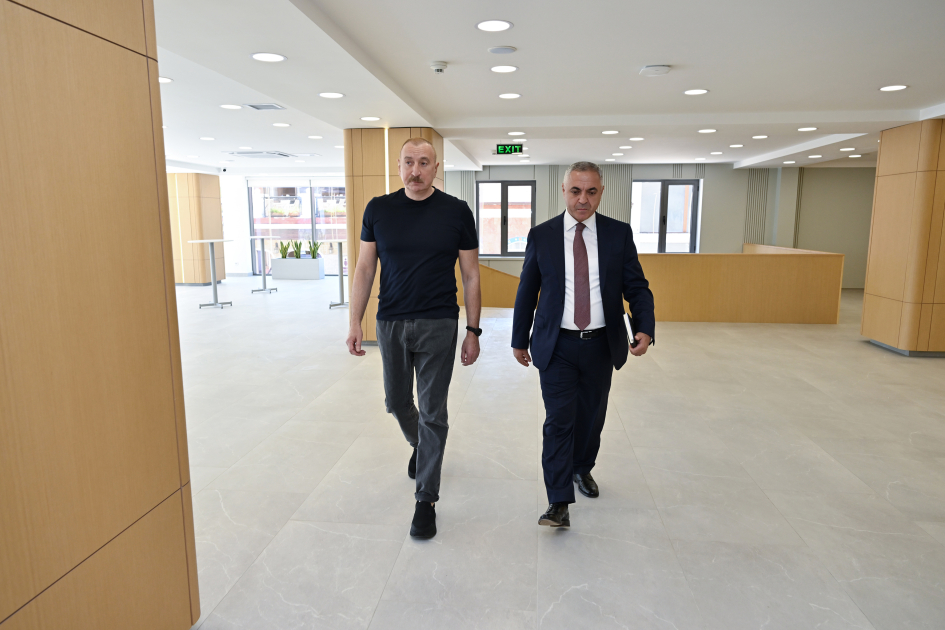 Prezident Şuşa və Xankəndiyə səfər etdi, sakinlərlə görüşdü (FOTO)