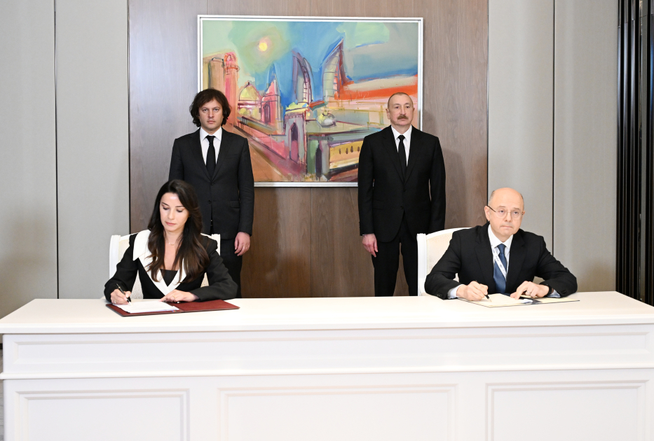 İlham Əliyev İrakli Kobaxidze ilə görüşdü (FOTO)