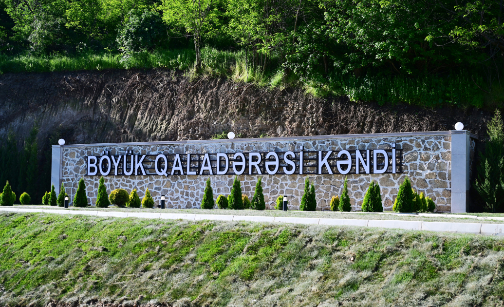 Prezident Şuşa və Xankəndiyə səfər etdi, sakinlərlə görüşdü (FOTO)