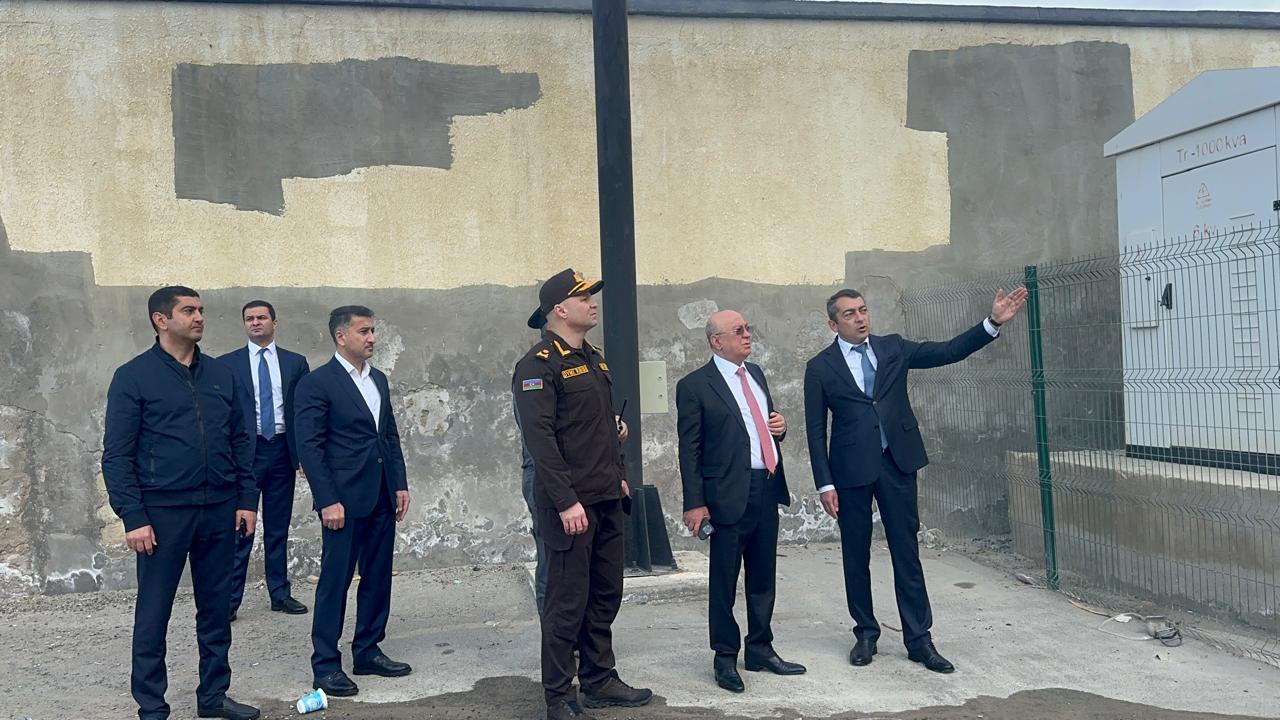 Lökbatandakı yanğın nəzarətə götürülüb, 2 helikopter cəlb olunub (VİDEO/FOTO/YENİLƏNİB)