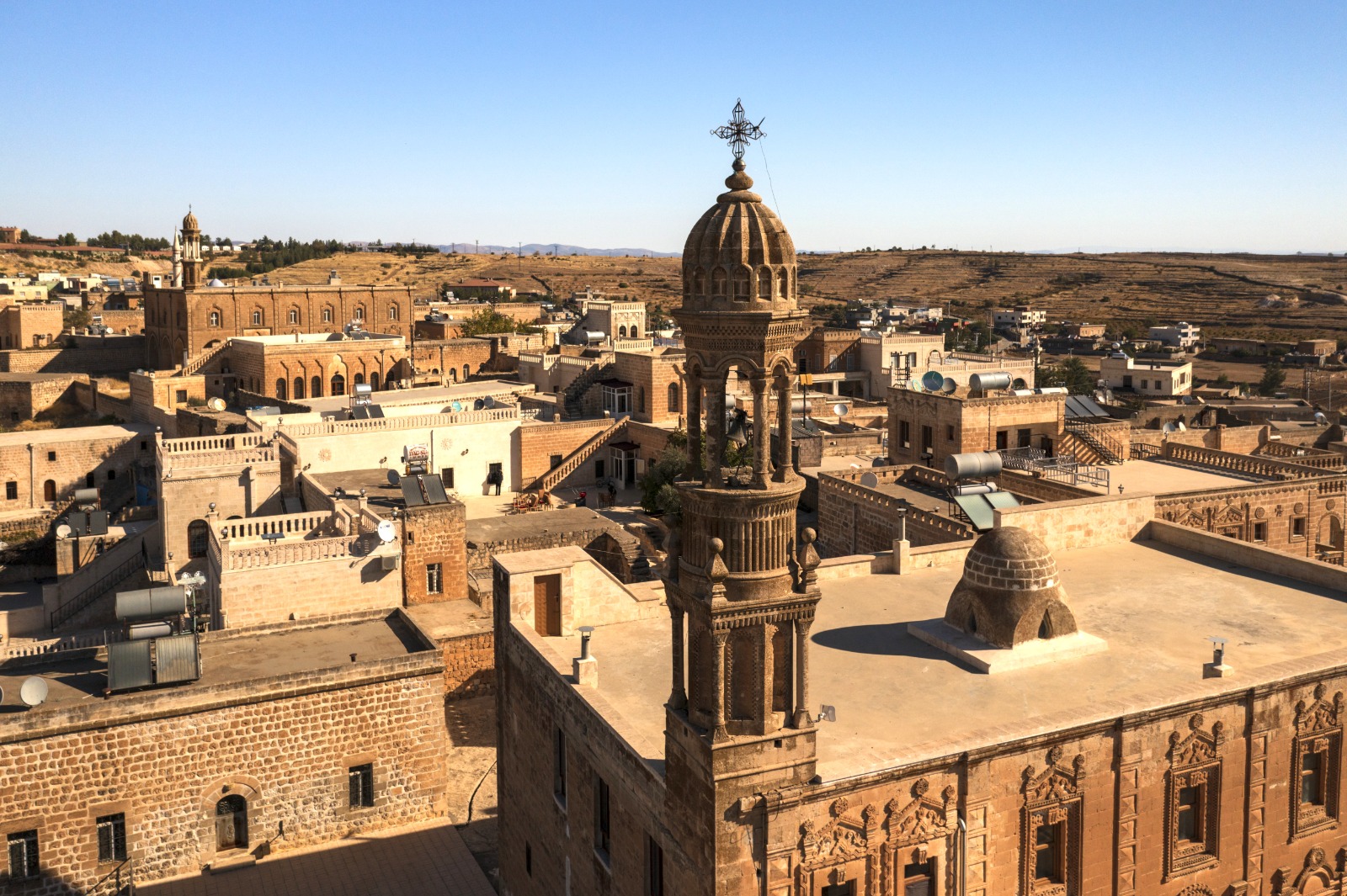 Mardin Bienalı 2026 qədim şəhəri qlobal sənət mərkəzinə çevirəcək (FOTO)