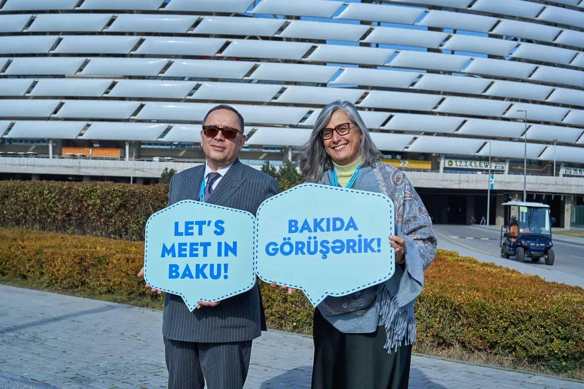 WUF13: Anaklaudia Rossbax Bakıdan bütün dünyanı salamladı
