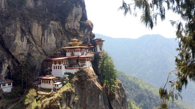 Dünyanın ən təcrid olunmuş ölkələrindən biri turistlər üçün açılır - Maraqlı faktlar (FOTO)