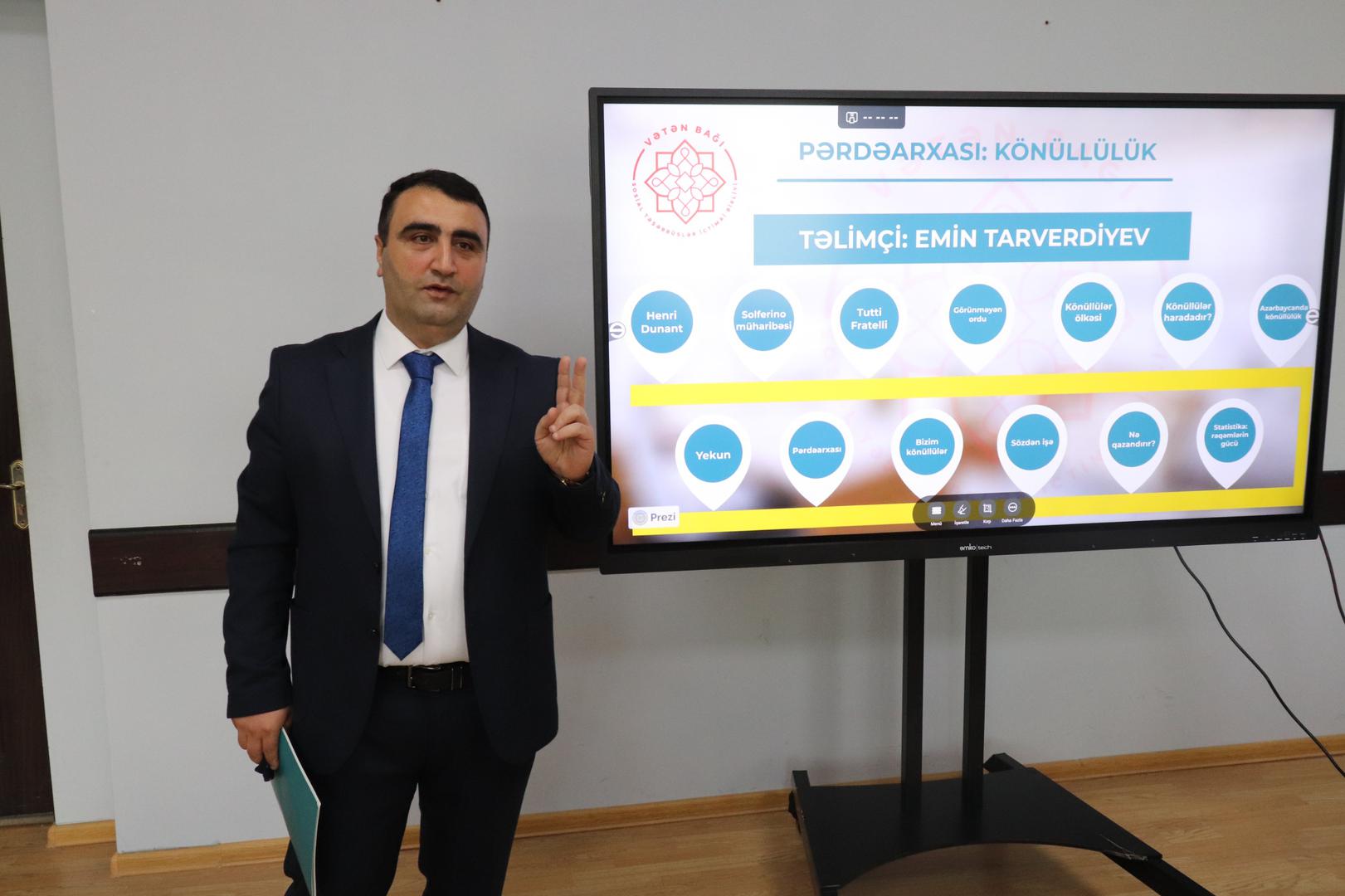 İsmayıllıda “Pərdəarxası: könüllülük” təlimi keçirilib