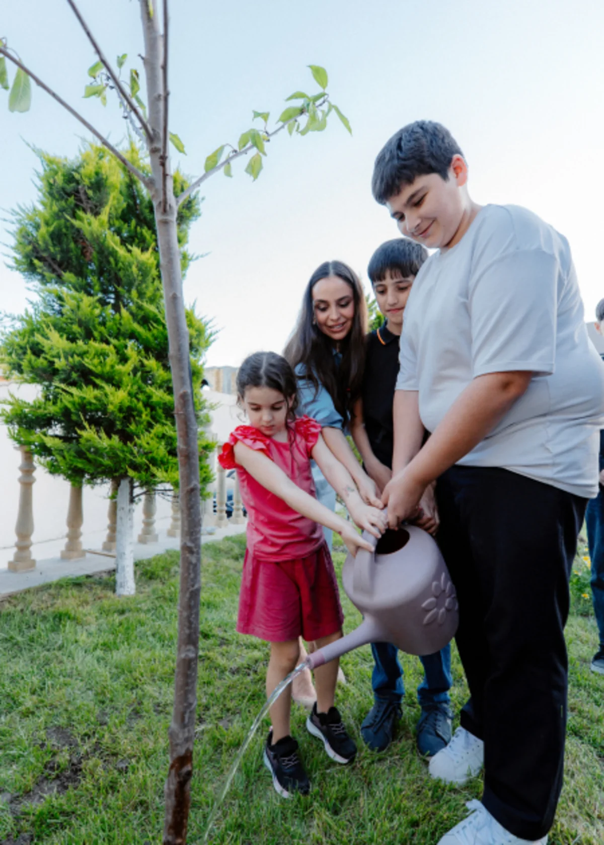 Leyla Əliyeva və Alona Əliyeva Sosial Reabilitasiya Mərkəzini ziyarət etdi (FOTO)