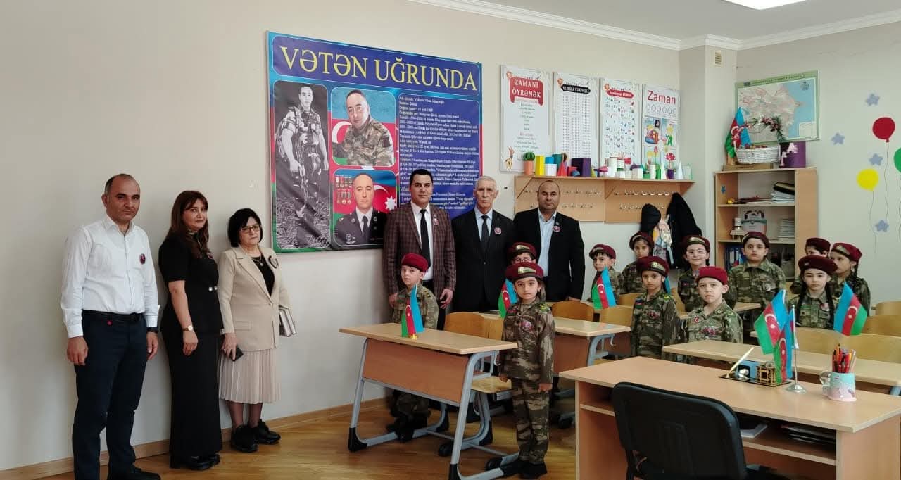 Şəhid mayor Vüsal Vəliyevin xatirəsi məktəbdə ehtiramla anıldı (FOTO)