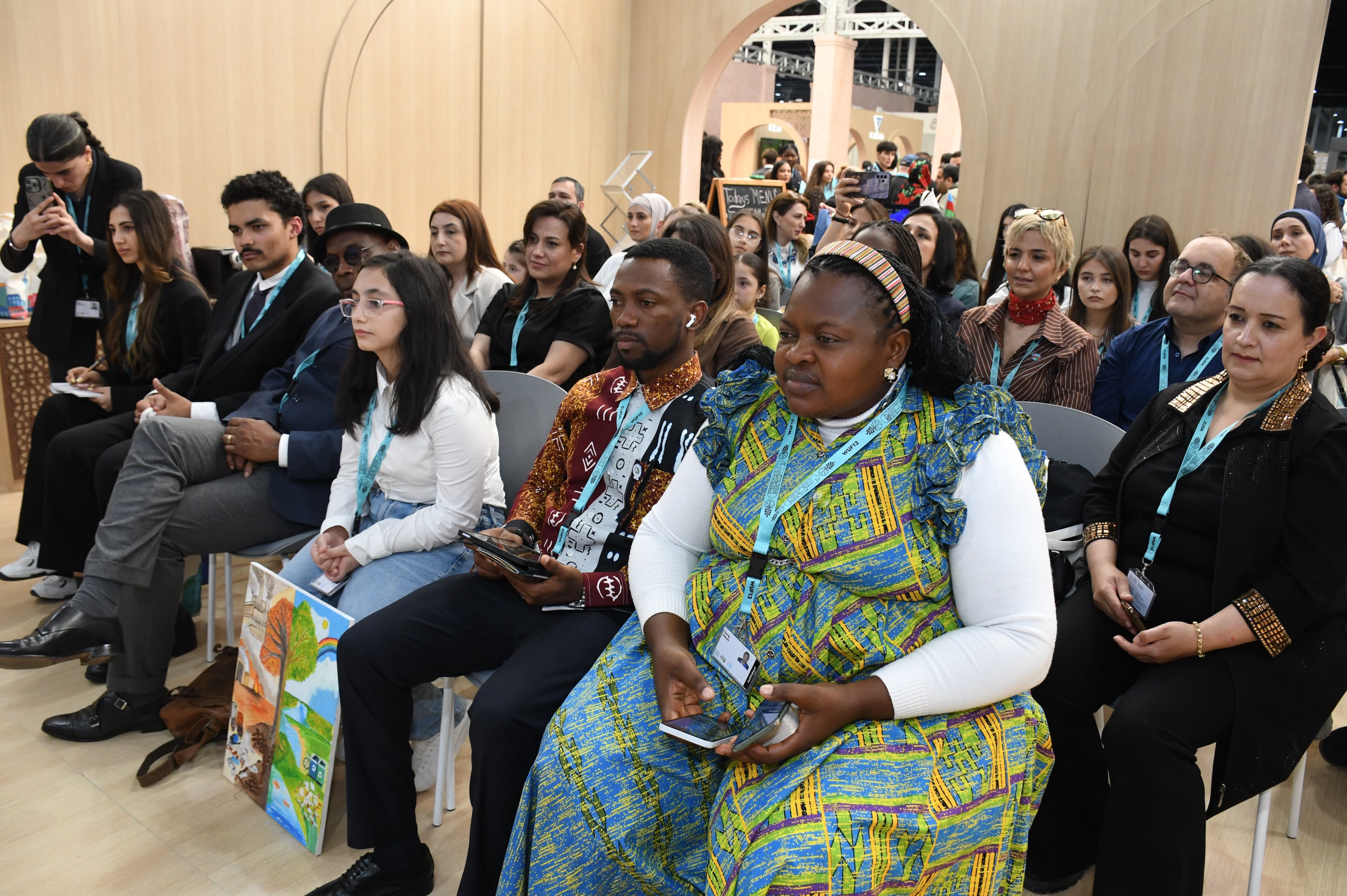 WUF13 çərçivəsində “Uşaq və şəhər” paneli keçirildi: Uşaqlar danışdı, böyüklər dinlədi (FOTOLAR)