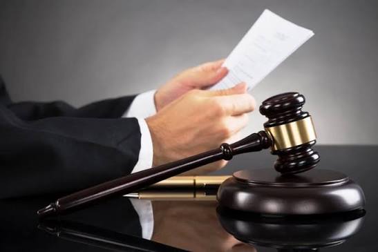Qaz İstismar Xidmətinin sabiq rəisinin məhkəməsi başladı