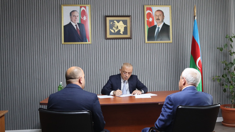 Zaur Mikayılov Zaqatalada vətəndaşlarla görüşdü (FOTO)