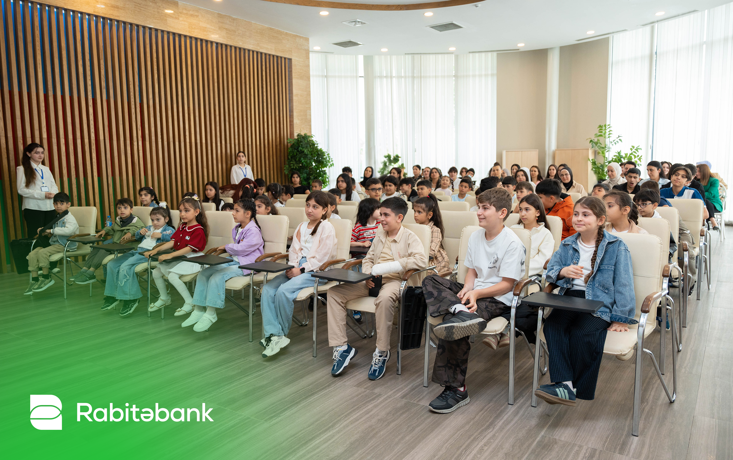 Rabitəbank və İnnovasiyalar Mərkəzi şəhid övladları üçün 