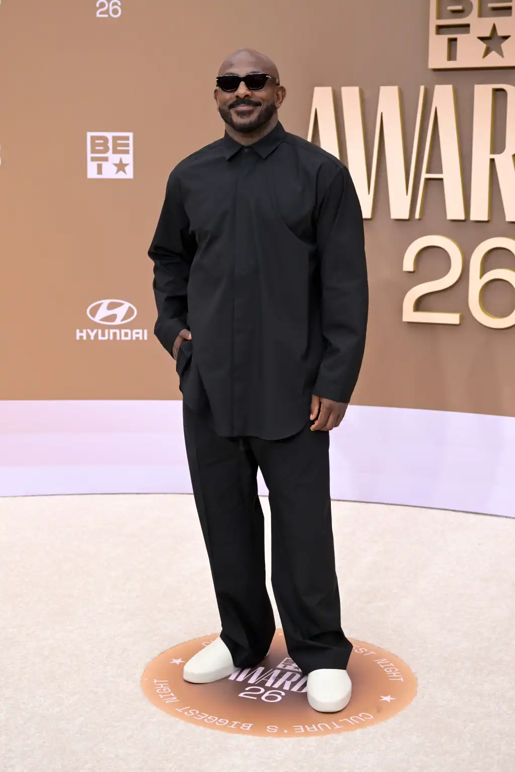 BET Awards 2026: Los-Ancelesdə qırmızı xalının ən parlaq obrazları (FOTOLAR)