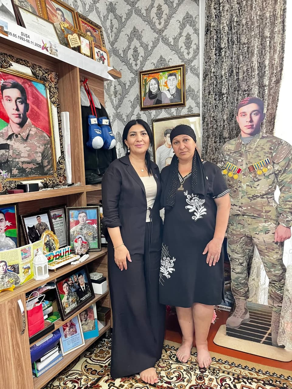 Deputat Elnarə Akimova şəhid və qazi ailələrini ziyarət etdi (FOTO)