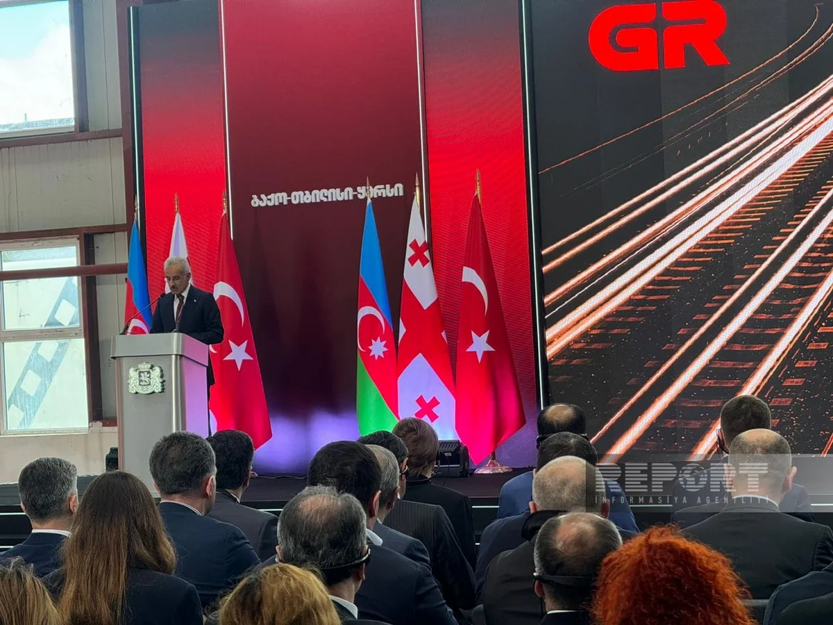 BTQ dəmir yolu xəttinin modernləşdirilmədən sonra rəsmi açılışı keçirildi (FOTO)
