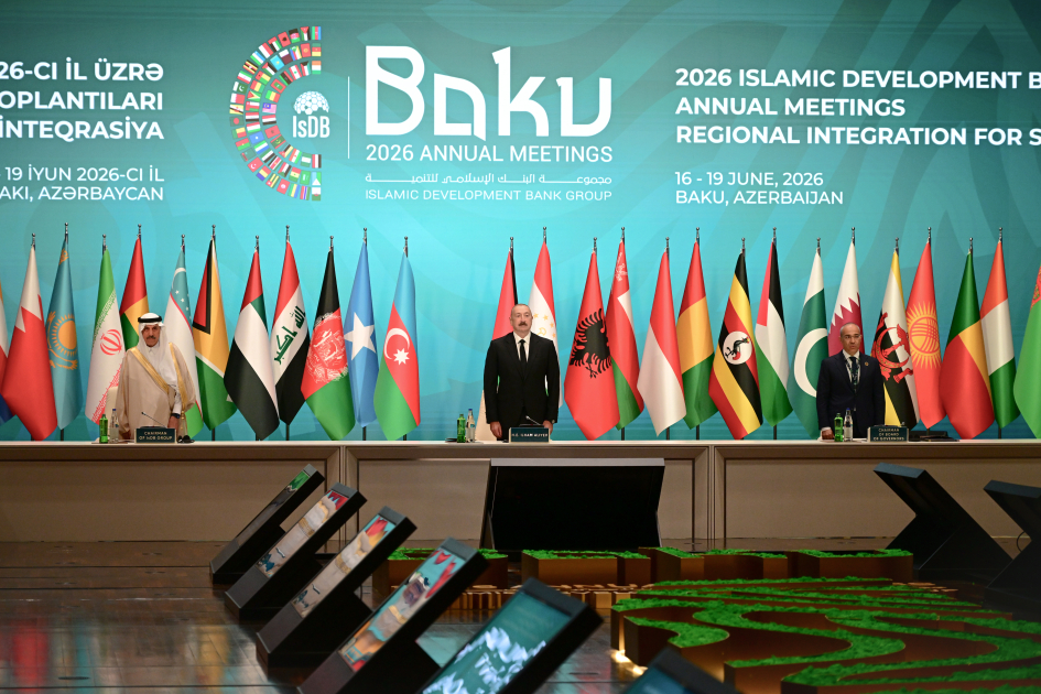 Prezident İslam İnkişaf Bankı Qrupunun İllik Toplantılarının açılış mərasimində çıxış etdi (FOTO)