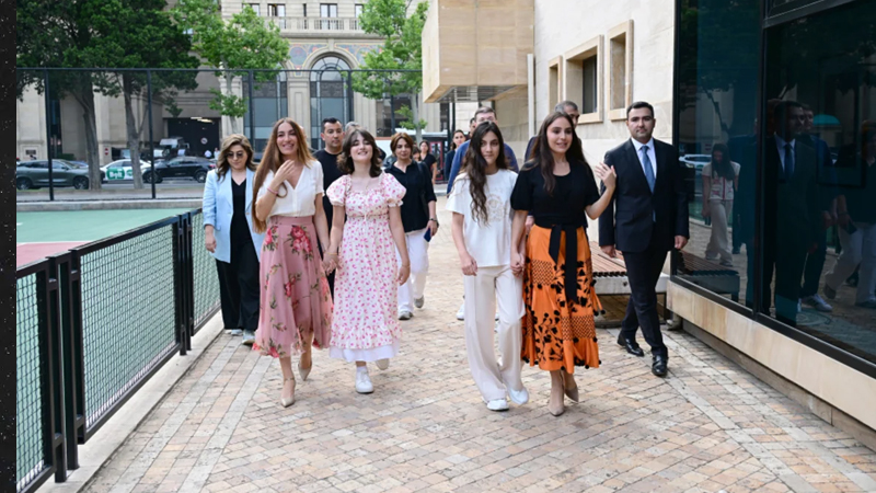 Leyla Əliyeva və Arzu Əliyeva Dənizkənarı Milli Parkda açılış və təqdimat mərasimlərində (FOTO)