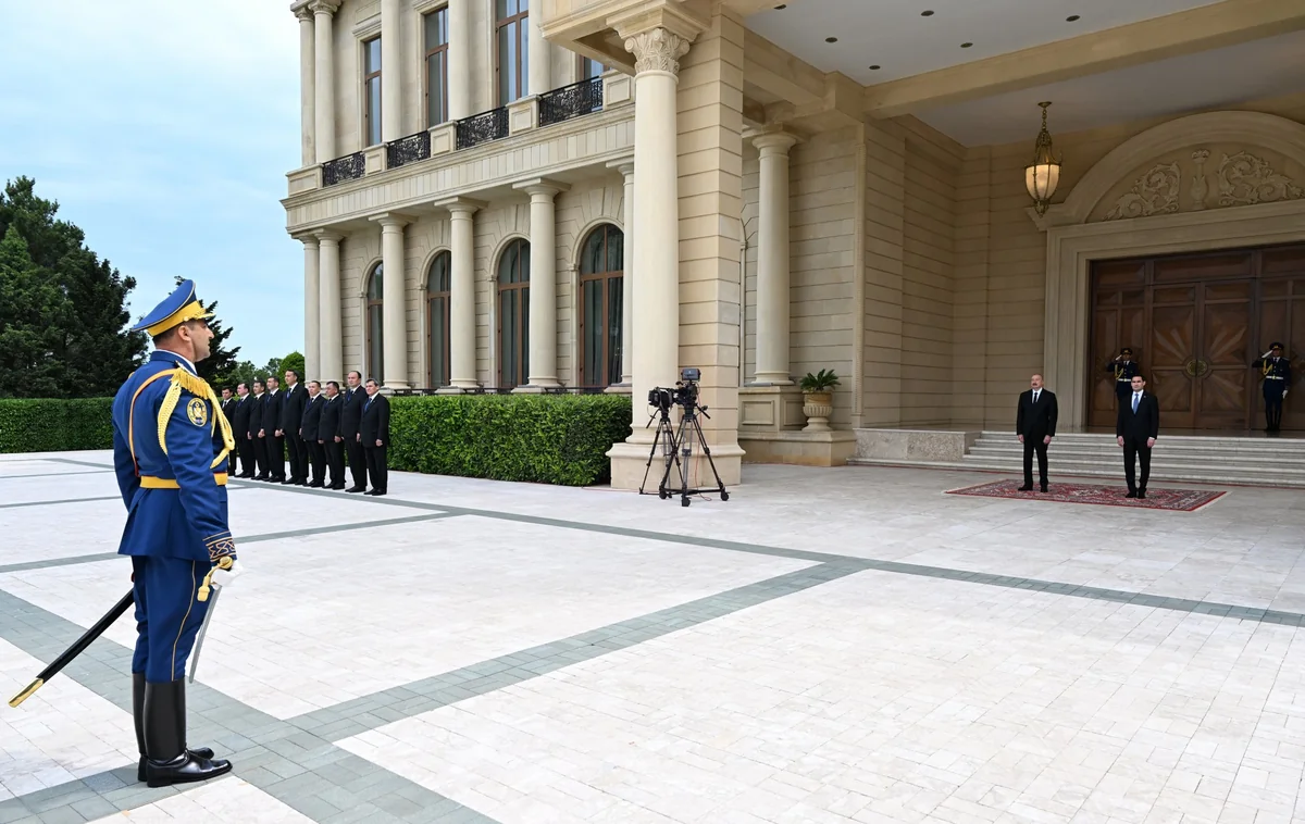 Sərdar Berdiməhəmmədovun Bakıda rəsmi qarşılanma mərasimi oldu (YENİLƏNİB)