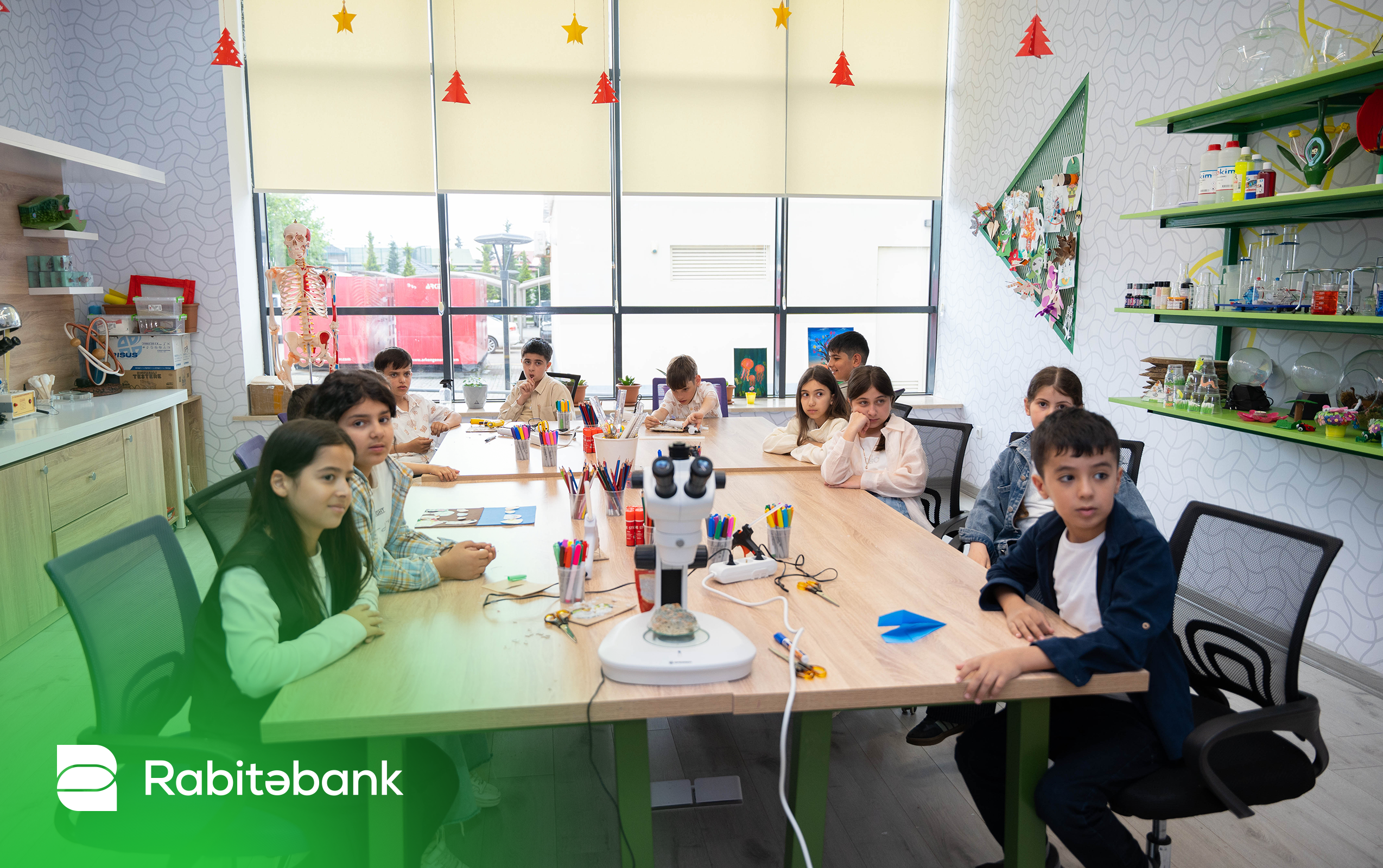 Rabitəbank və İnnovasiyalar Mərkəzi şəhid övladları üçün 