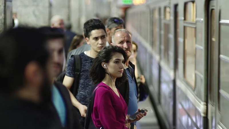 Metroda hərəkət qrafiki dəyişir: İnterval nə qədər olacaq?
