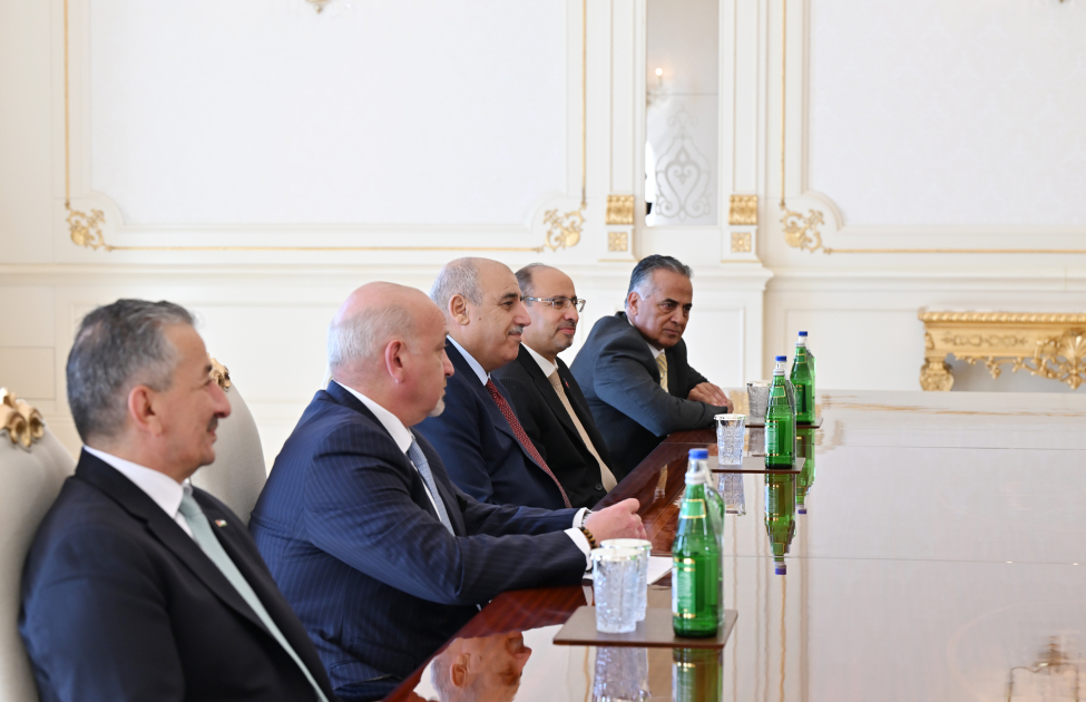 Prezident İordaniya Nümayəndələr Palatasının nümayəndə heyətini qəbul etdi (FOTO)