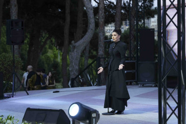 Xətaidə Sabir Rüstəmxanlının 80 illik yubileyinə həsr olunmuş təntənəli tədbir keçirildi (FOTO)