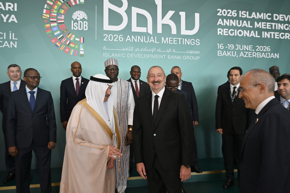 Prezident İslam İnkişaf Bankı Qrupunun İllik Toplantılarının açılış mərasimində çıxış etdi (FOTO)