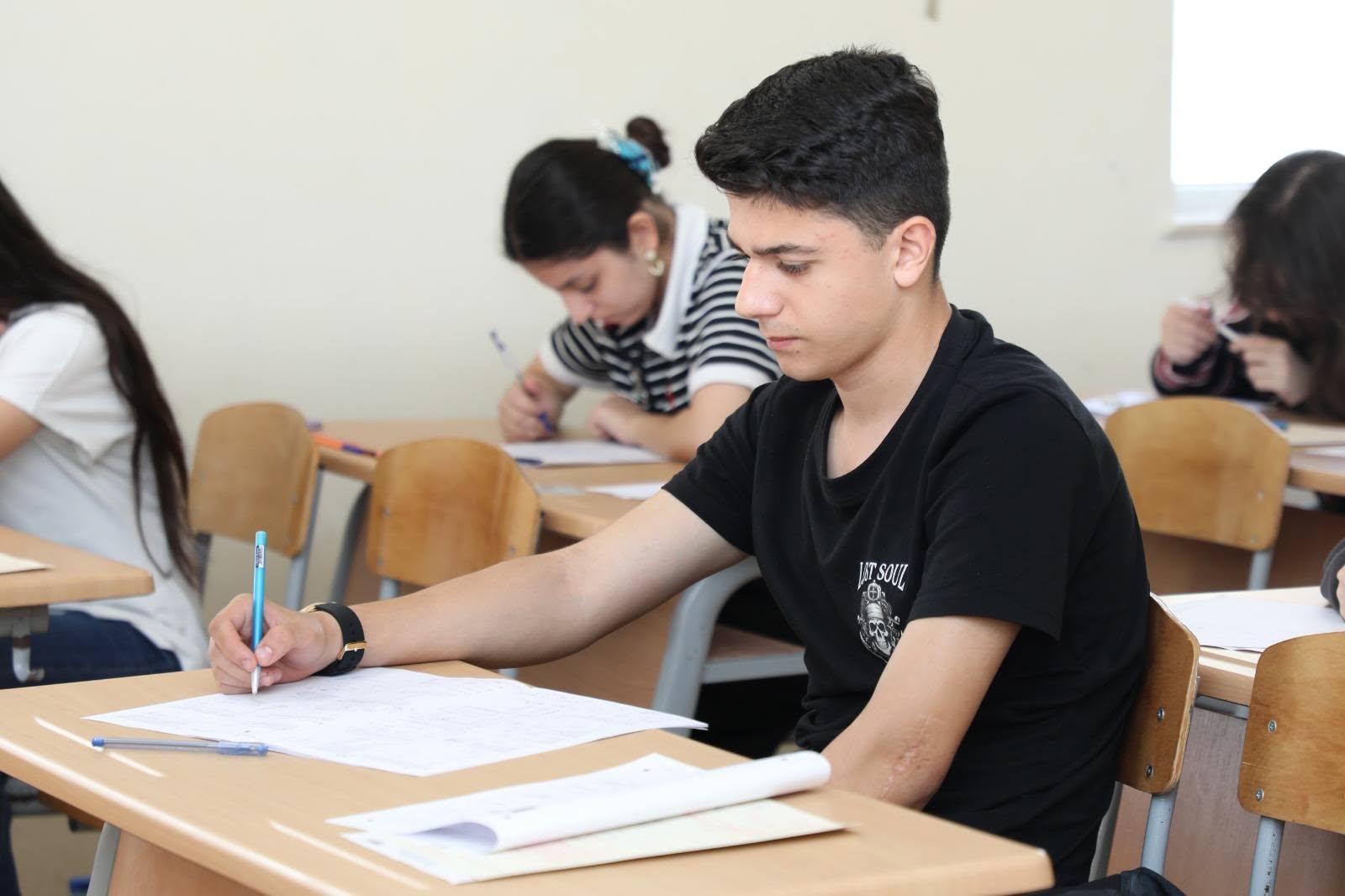 I və IV ixtisas qrupları üzrə qəbul imtahanı keçirildi (FOTO/YENİLƏNİB)