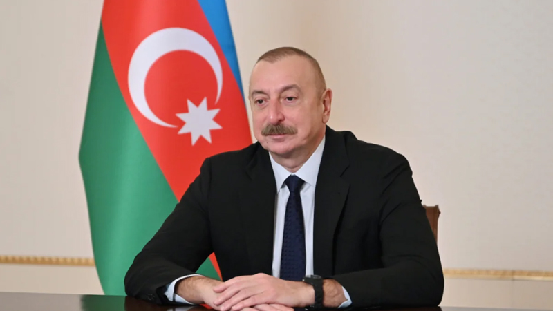Korrupsiya faktını bildirən işçiyə təzyiq və işdən çıxarılma qadağan edildi