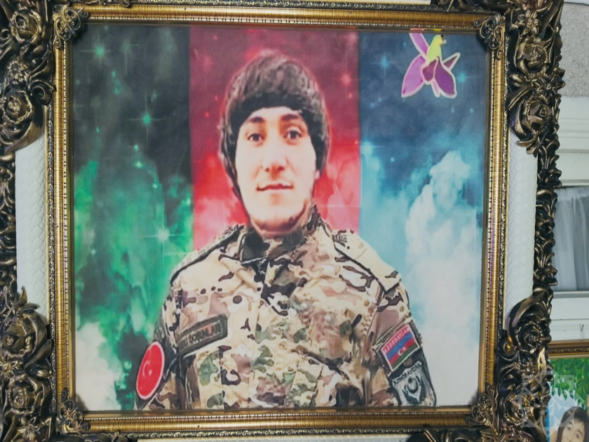 Oğlunun dəfninə qatılmayıb, məzarına getmir: 